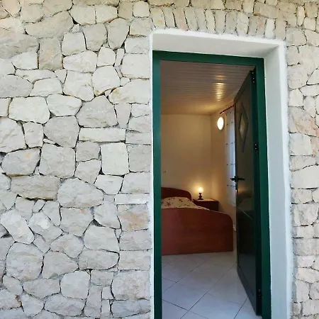 Holiday Silvana Ferienhaus Ždrelac